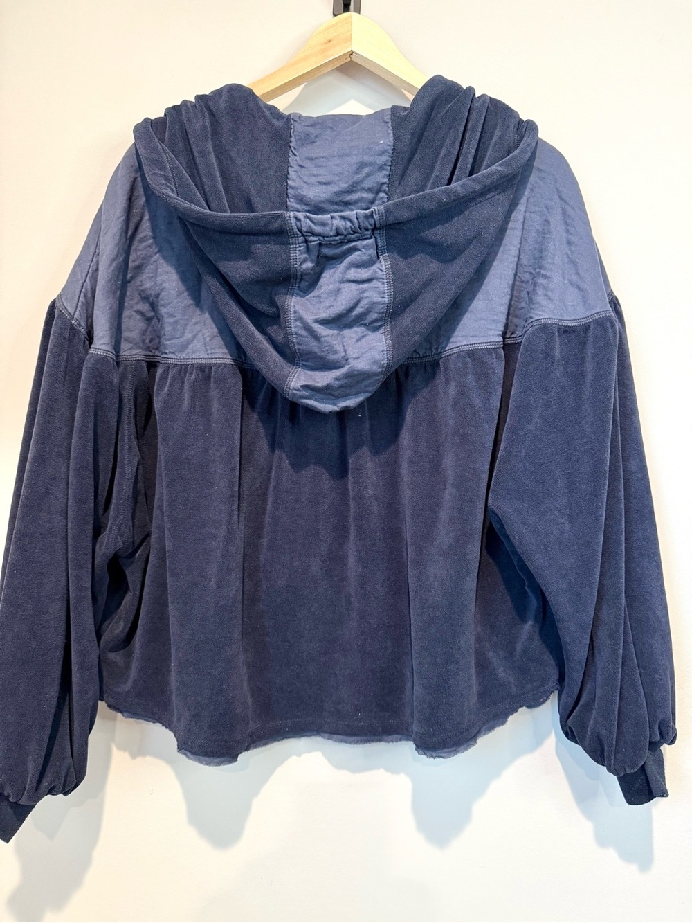 Free People Movement Let It Go Navy Velour Cropped Half Zip Pullover Hoodie - Picture 3 of 4